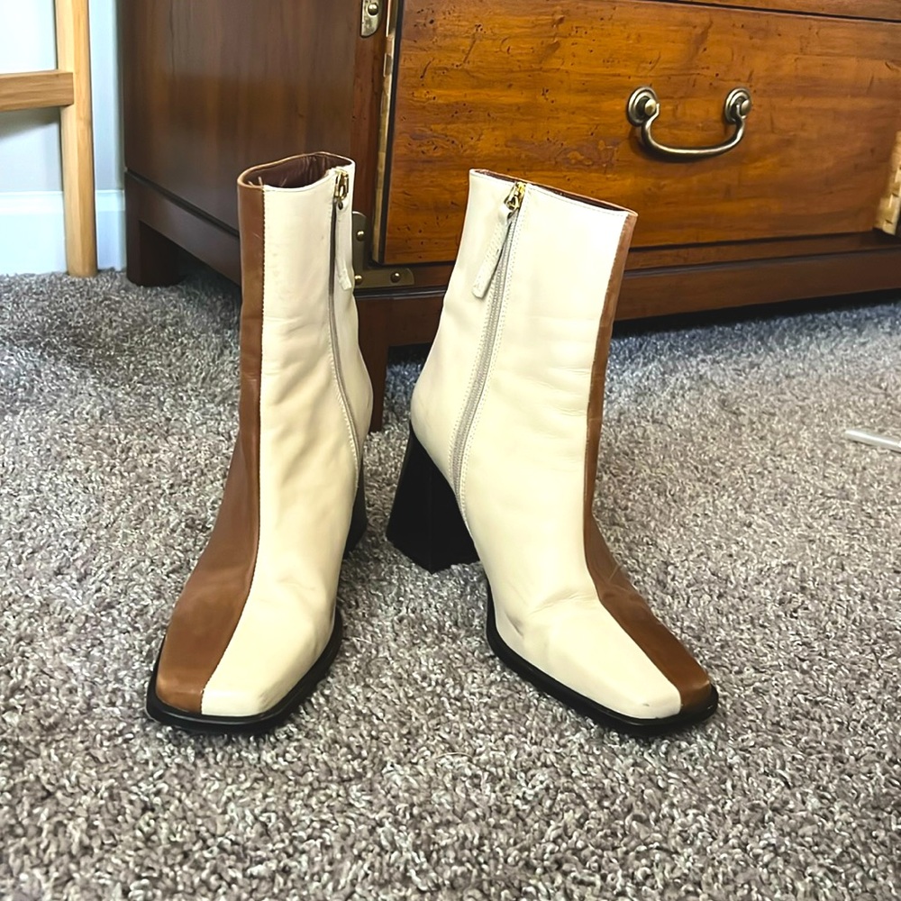 Alohas south bicolor boots